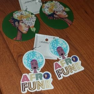 NWT Fashion earrings bundle